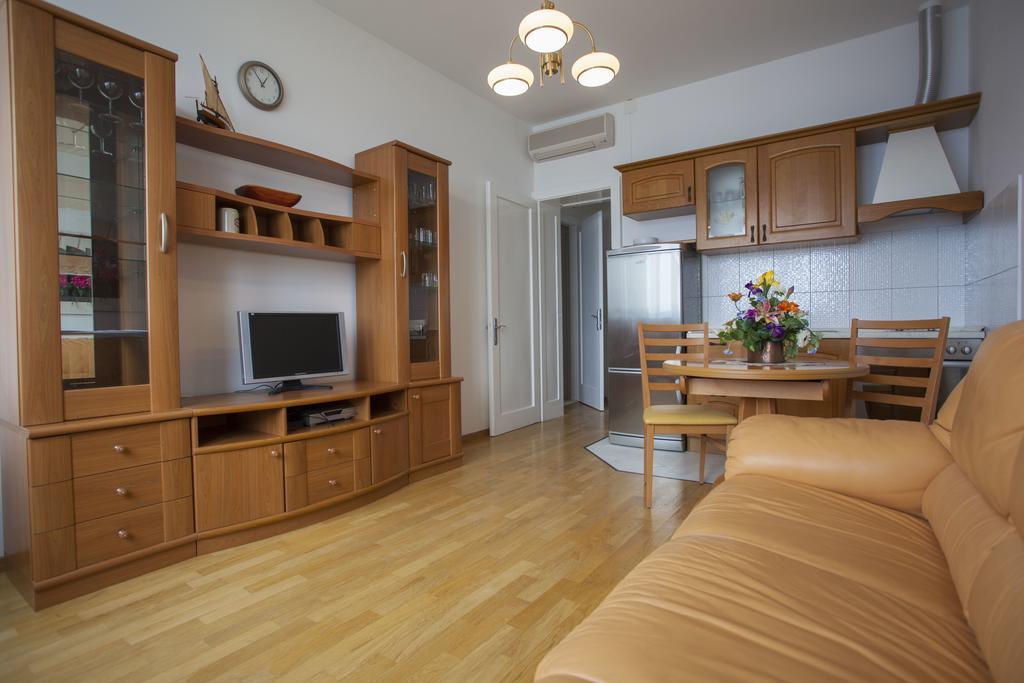 Apartment Sumic *